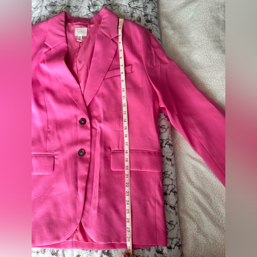 New H&M blazer - Picture 2 of 11